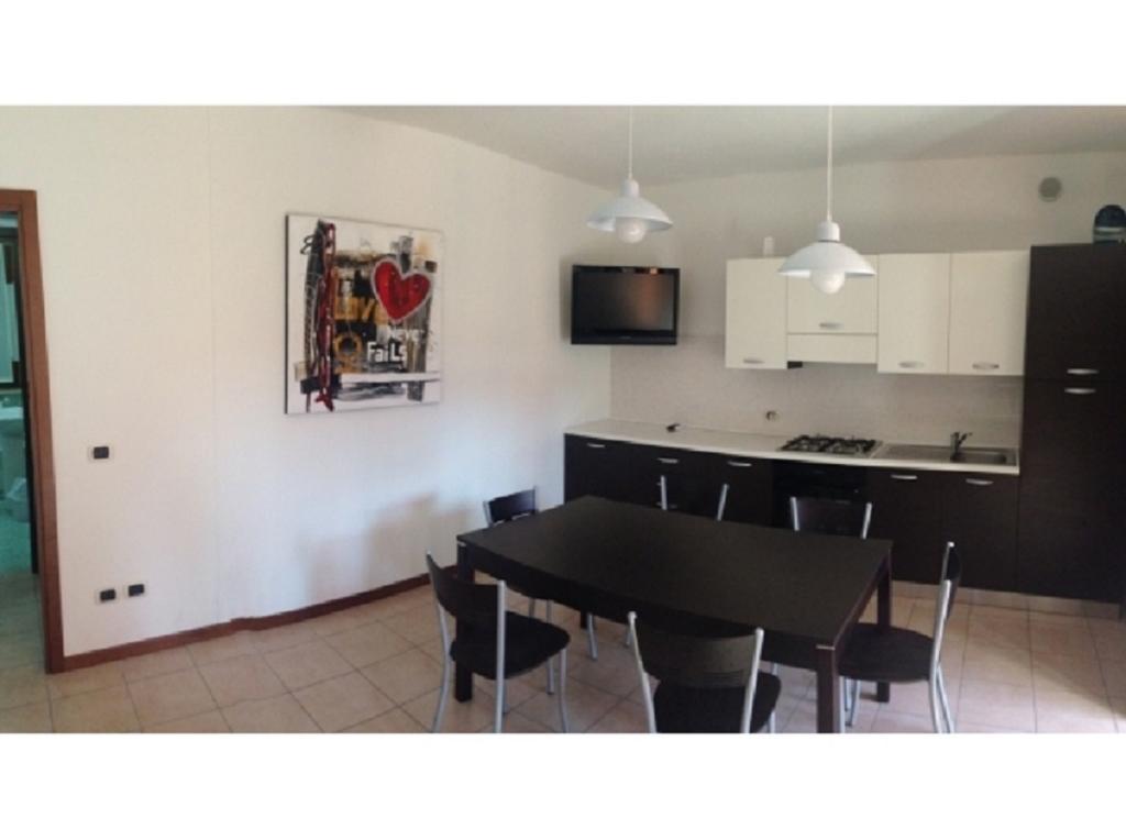 Casa Lavoro Vancanza Apartment Castelnuovo del Garda Bagian luar foto