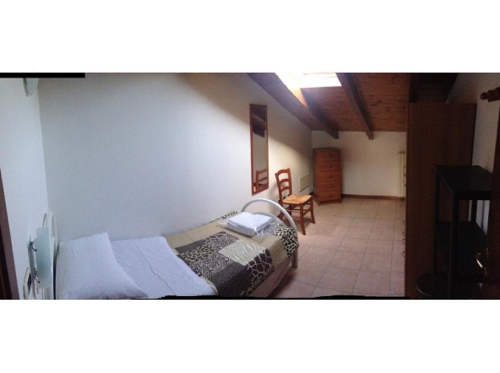 Casa Lavoro Vancanza Apartment Castelnuovo del Garda Ruang foto